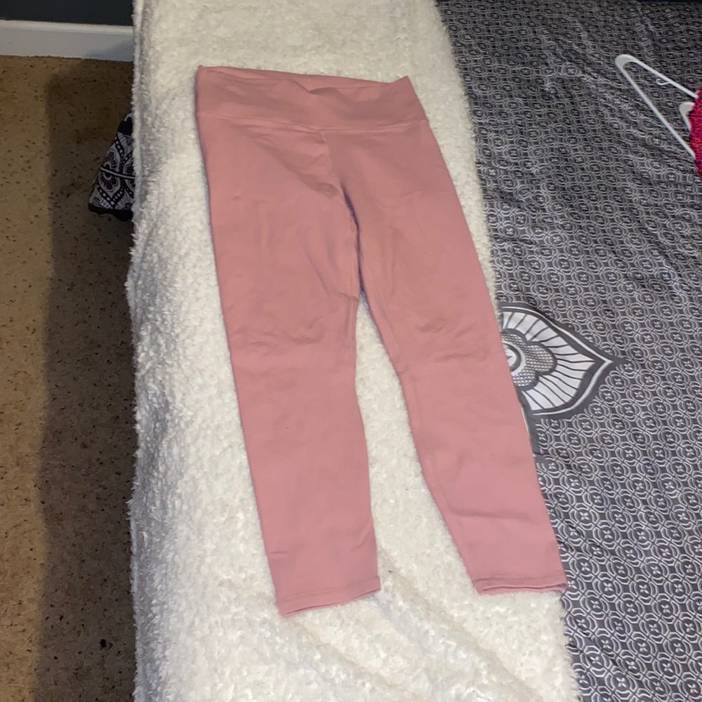 powerhold fabletics leggings!
